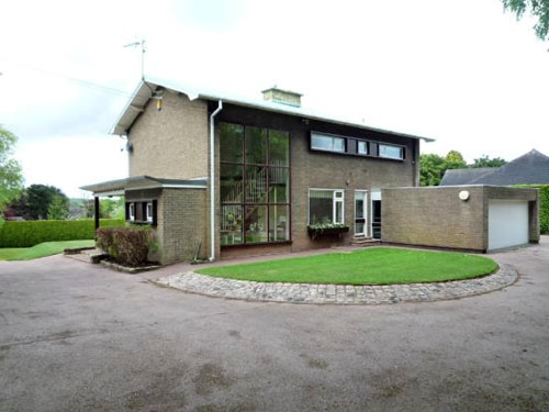 sea1 1950s architect-designed detached house in Seabridge, Newcastle Under Lyme, Staffordshire
