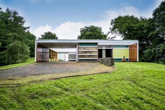 1950s midcentury modern: Peter Womersley-designed Klein House in Selkirk, Scottish Borders