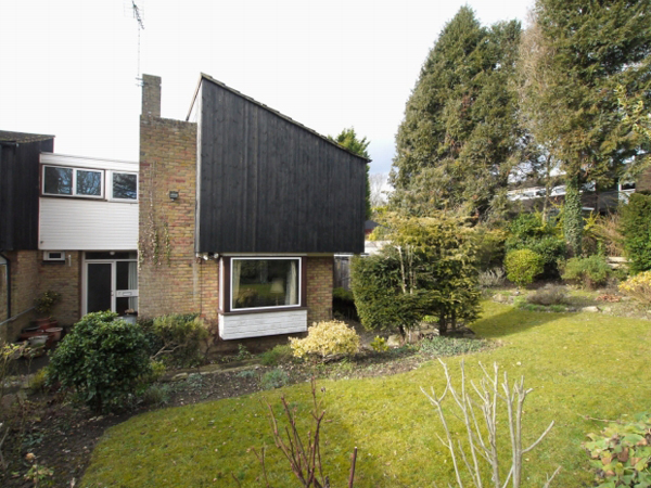 1960s modernism: Fry, Drew & Partners-designed property in Kemsing, near Sevenoaks, Kent