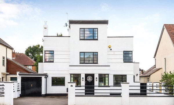 1930s art deco house in Shrewsbury, Shropshire