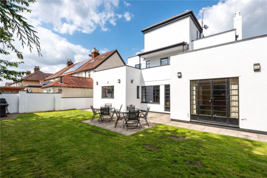 1930s art deco house in Shrewsbury, Shropshire