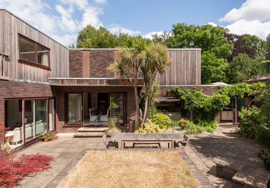 1970s E. G. Fisher & Associates-designed modernist property in Old Shepperton, Surrey