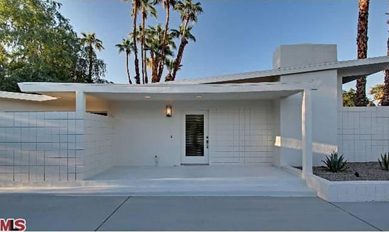 1960s four-bedroom midcentury modern property in Rancho Mirage, California, USA