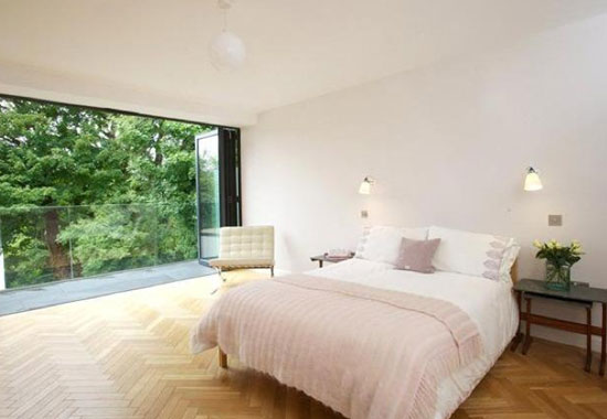Skywood contemporary modernist property in Budleigh Salterton, Devon