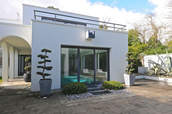 Robert Mallet-Stevens-inspired modernist property in Bordeaux, Aquitaine, France