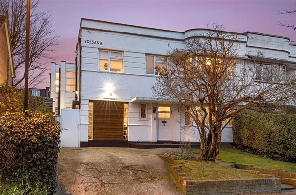 1930s art deco house in Southgate, London N14