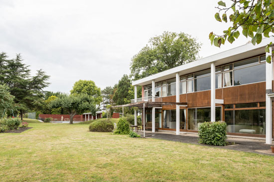 1950s Raymond Moxley modern house in Street, Somerset