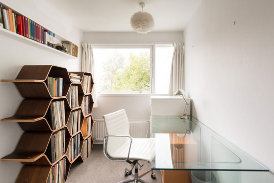 1950s Span house: Eric Lyons-designed apartment in Hallgate on the Cator Estate, Blackheath, London SE3