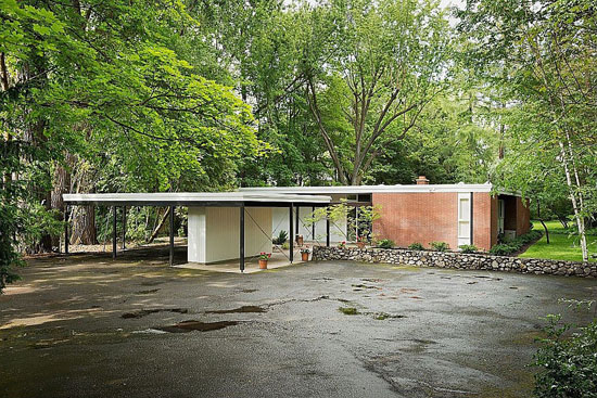 1950s Bruce Walker-designed midcentury modern Ferris House in Spokane, Washington state, USA