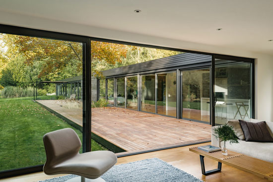 1950s modern house in Stoke Poges, Buckinghamshire