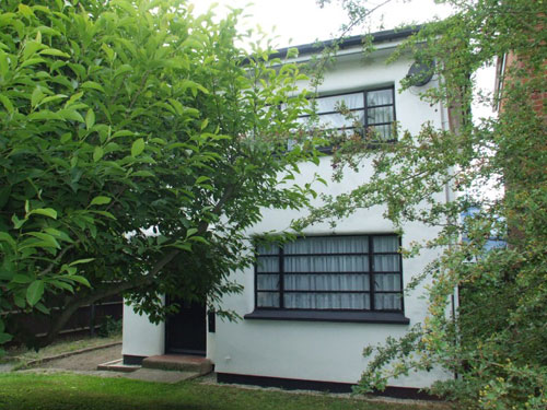 Affordable art deco: Three-bedroomed house in Bishop’s Stortford, Herfordshire