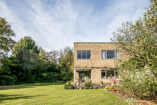 1930s Rudolf Frankel modernist property in Stanmore, Middlesex