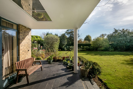 1930s Rudolf Frankel modernist property in Stanmore, Middlesex