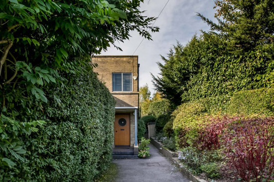 1930s Rudolf Frankel modernist property in Stanmore, Middlesex