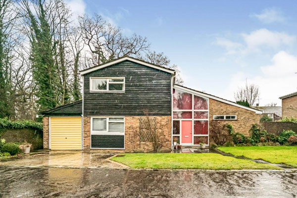 1960s midcentury modern house in Stevenage, Hertfordshire