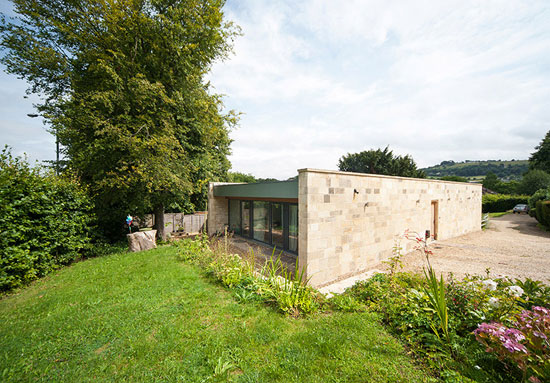 David Scott-designed modernist property in Stroud, Gloucestershire