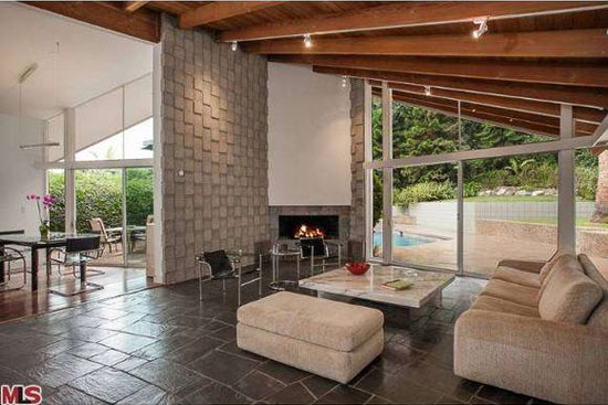 1950s Palmer and Krisel-designed three-bedroom midcentury modern property in Los Angeles, California, USA