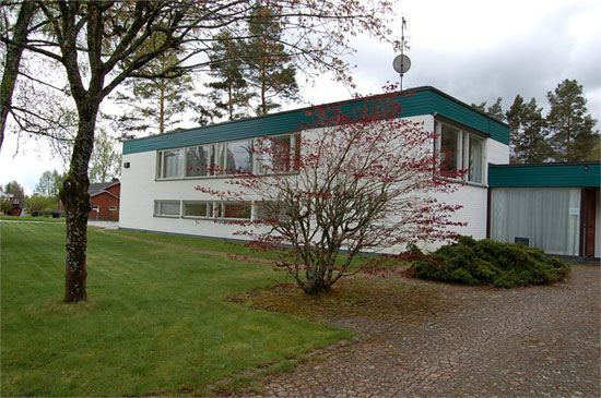 1960s modernist property in Hultsfred, Sweden