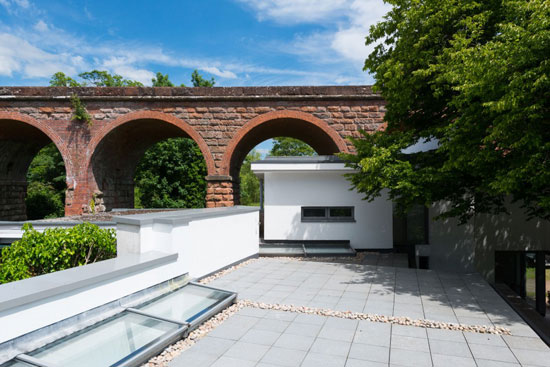 Robert Swan-designed modernist property in Bewdley, Worcestershire