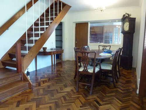 swin3 The Quarries three-bedroomed house in Old Town, Swindon, Wiltshire
