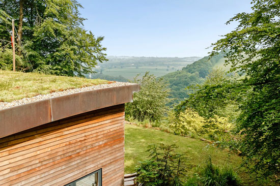 Contemporary modernist property in Symonds Yat, near Ross on Wye, Herefordshire