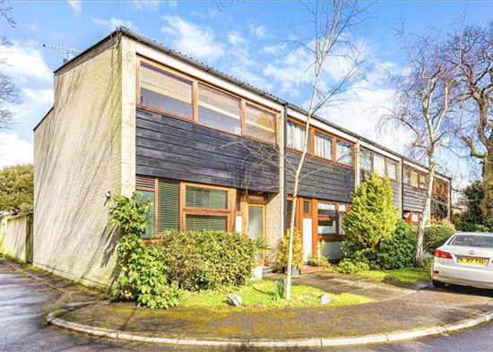 1960s Andrews, Emerson & Sherlock-designed modernist property in London SW19