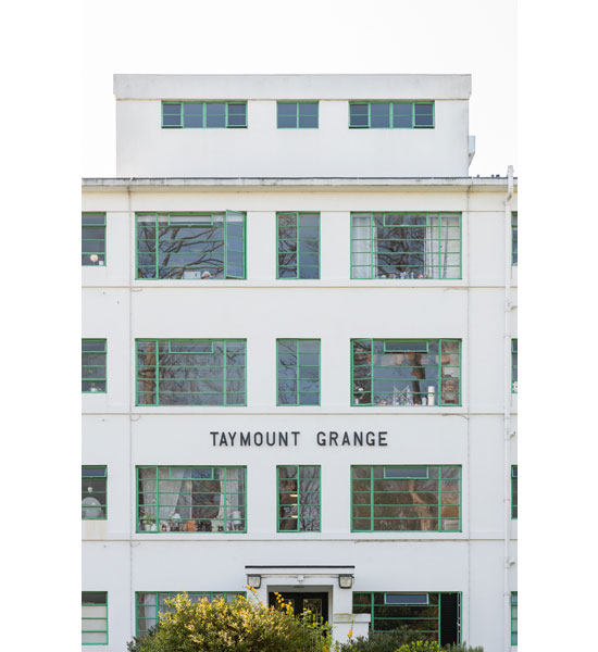 Apartment in G. Bertram Carter’s Taymount Grange, London SE23