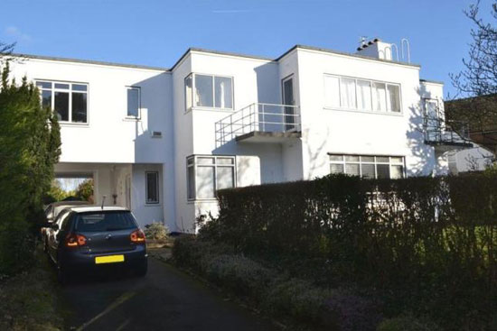 1930s Frank Scarlett modernist property in Tonbridge, Kent