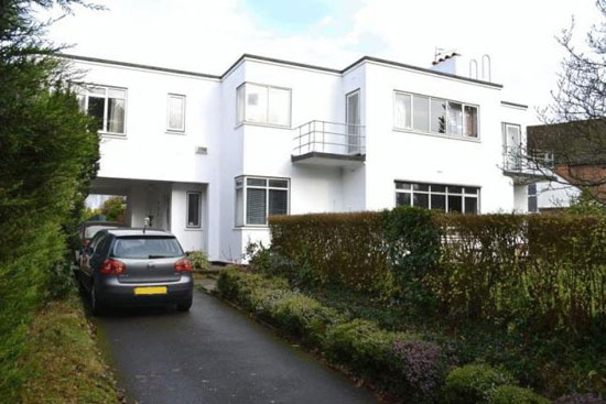 1930s Frank Scarlett modernist property in Tonbridge, Kent