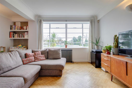 1930s apartment in George Bertram Carter’s Taymount Grange, London SE23