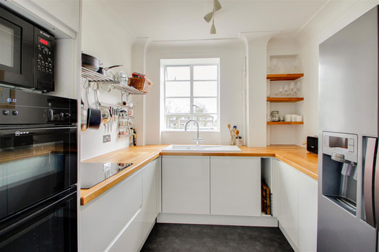 1930s apartment in George Bertram Carter’s Taymount Grange, London SE23