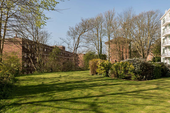 Apartment in G. Bertram Carter’s Taymount Grange, London SE23