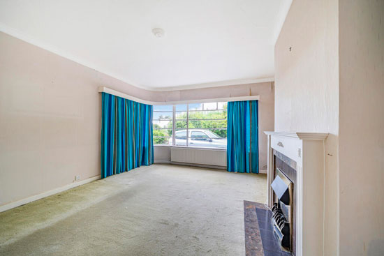 1930s art deco house in Taunton, Somerset
