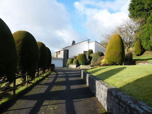 1970s-designed five-bedroomed house in Tanyresgair, Cwmann, Lampeter, Carmarthenshire