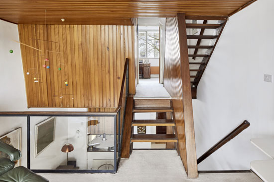 1960s Ted Levy modern house in London NW3