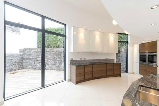 The Round House contemporary modernist property in Thornbury, near Bristol
