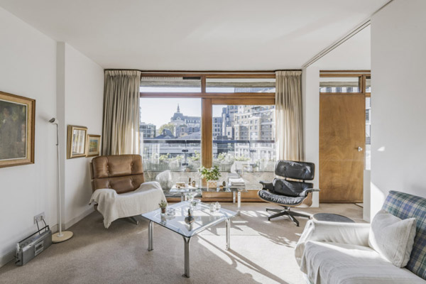 Apartment in Thomas More House on the Barbican Estate, London EC2Y