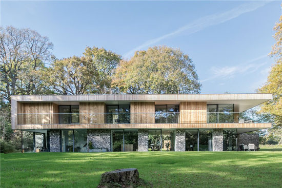 ArchitecturALL-designed modernist property in Penshurst, near Tonbridge, Kent