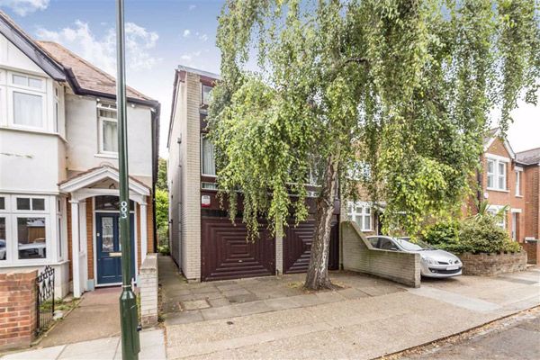 1970s modern house in Teddington, south-west London