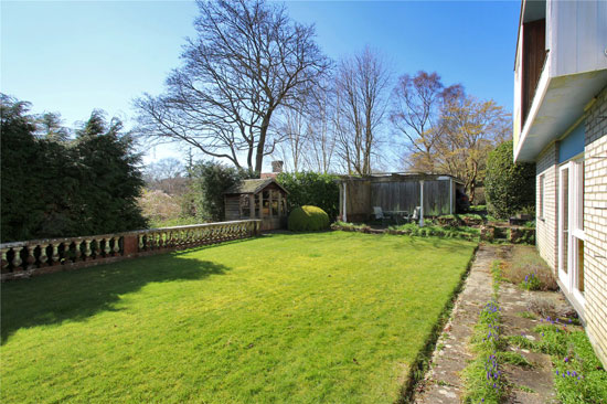 1960s David Addey modern house in Tunbridge Wells, Kent