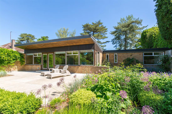 1960s midcentury modern house in Uckfield, East Sussex