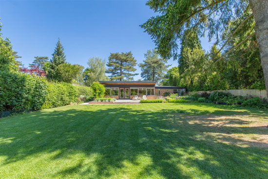 1960s midcentury modern house in Uckfield, East Sussex