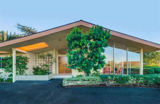 Untouched 1960s midcentury property in Sherman Oaks, California, USA