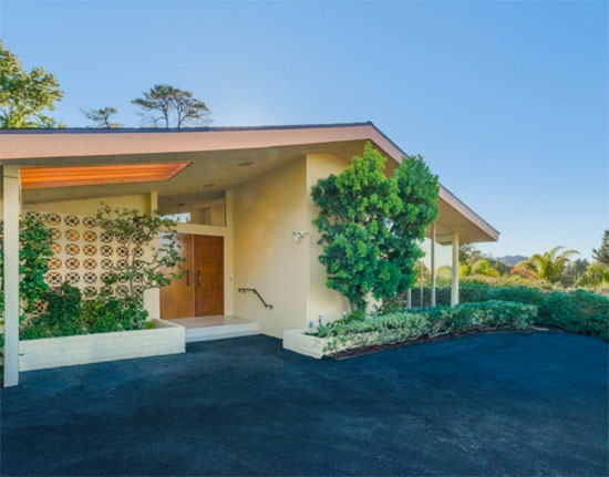 Untouched 1960s midcentury property in Sherman Oaks, California, USA