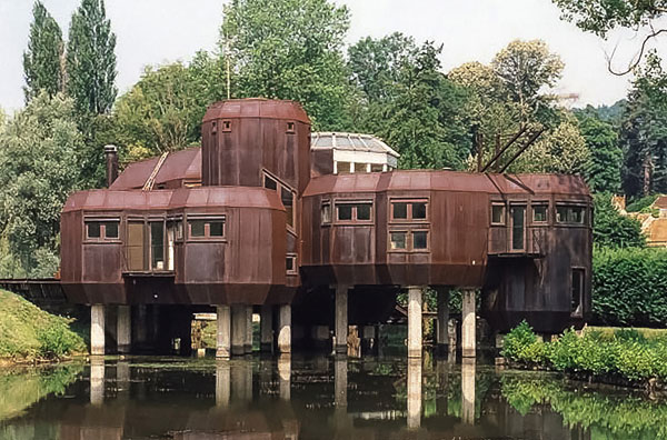 1970s Marc Held-designed Maison de L’Utopie in Gif-sur-Yvette, France