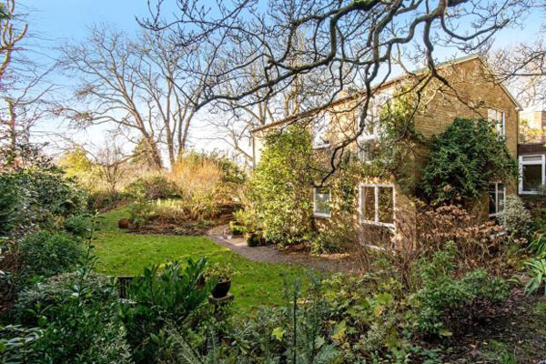 1950s modern house in Hampstead, London NW3