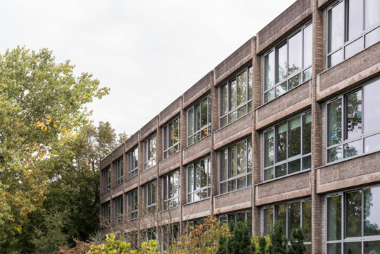 1960s modernism: Arthur Rubenstein-designed four-storey property in London SE3