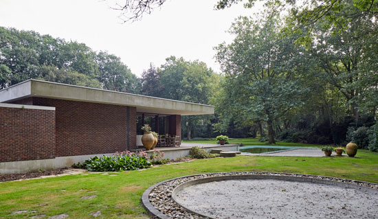 1960s Emiel Van Loven modern house in Geel, Antwerp, Belgium