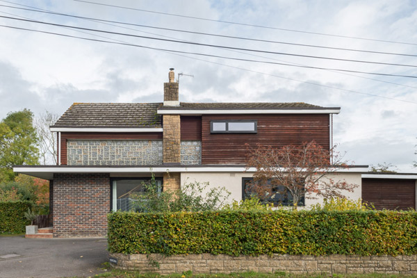 Ventura 1970s modern house in Crockham Hill, Kent