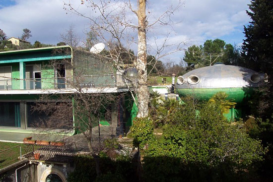 Update: 1970s Villa Benedetti space age house in Ascoli Piceno, Marche, Italy – and it isn’t good news